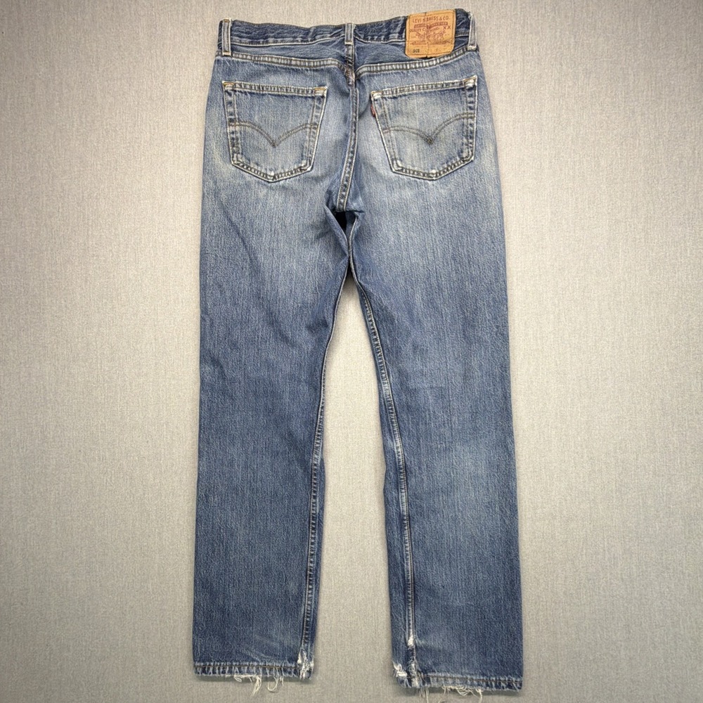 Levi's 501 Jeans Made in UK Men's 32x31 Original Fit Straight Leg Thrashed 90s